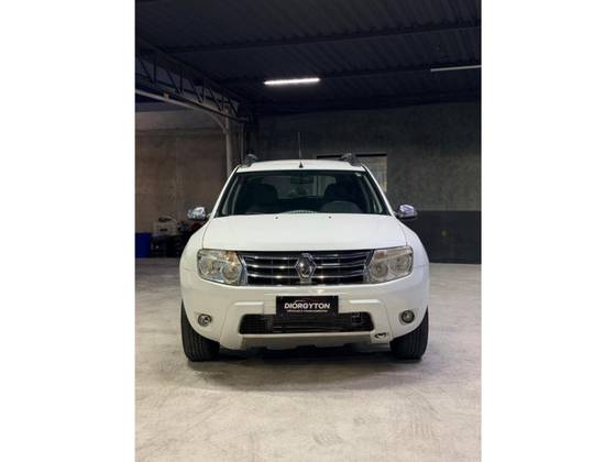 RENAULT DUSTER 2.0 DYNAMIQUE 4X2 16V FLEX 4P AUTOMÁTICO